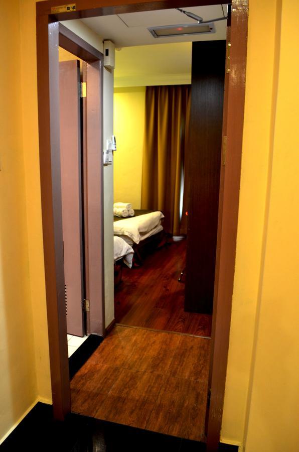 Lintas Plaza Hotel Kota Kinabalu Buitenkant foto