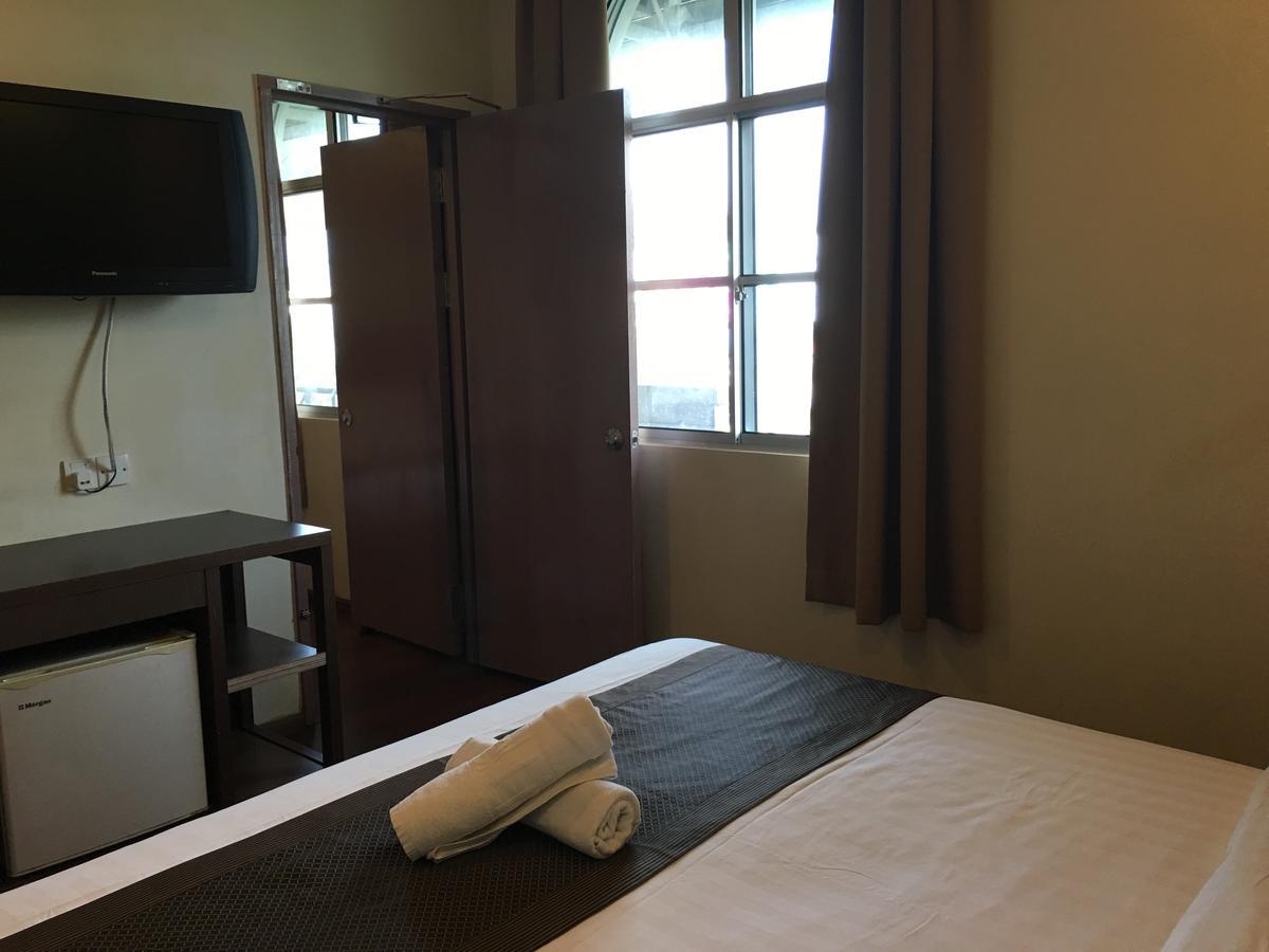 Lintas Plaza Hotel Kota Kinabalu Buitenkant foto