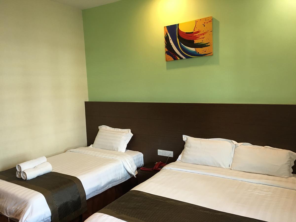 Lintas Plaza Hotel Kota Kinabalu Buitenkant foto